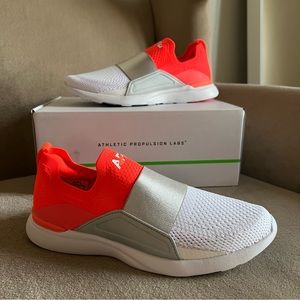 New APL TECHLOOM IMPULSE RED SILVER WHITE sneakers size 7.5